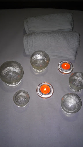 Centro de Masoterapia Manos - Massage therapist in A Coruna, Spain