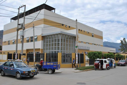 Centro de Salud Carlos Showing Ferrari
