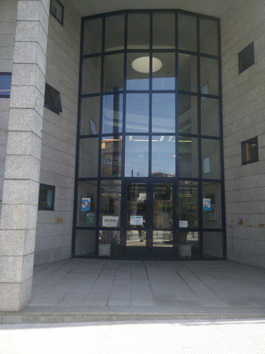 Centro de Salud de Meicende - Public medical center in Meicende, Spain