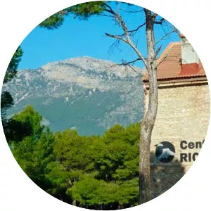 Centro de Visitantes Ricardo Codorniu - 