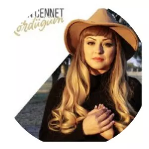 Ceren Cennet