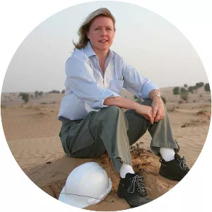 Ceri Powell - Geologist