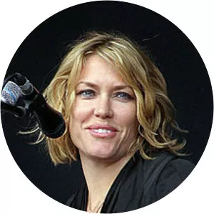 Cerys Matthews - Singer