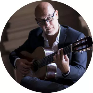 César Angeleri - Musical artist