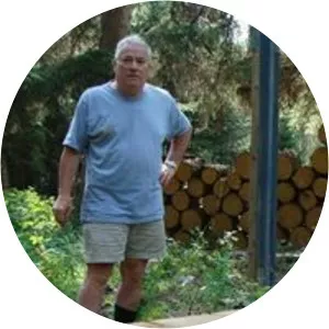 Cesare Gentile Whois