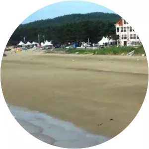 Ch'ongp'odae-haesuyokchang - 