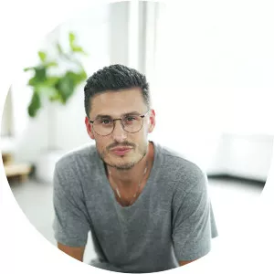 Chad Veach photograph