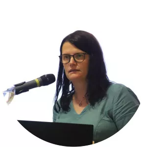 Chaja Boebel - Historian