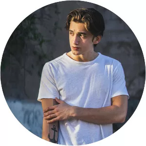 Chance Peña - Singer-songwriter