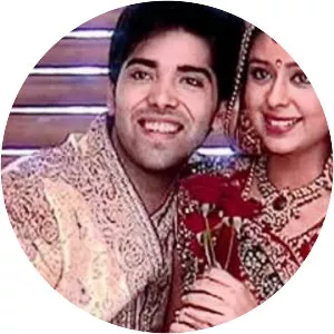 Chand Chupa Badal Mein