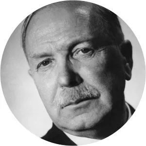 Charles Galton Darwin