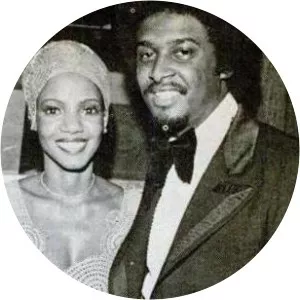Charles Huggins - Film producer ‧ Melba Moore's ex-husband
