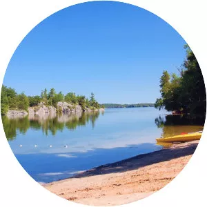 Charleston Lake - Lake in Canada