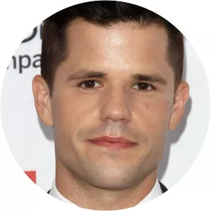 Charlie Carver