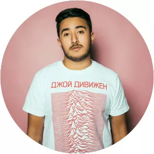 Charlie Crown - Musical artist