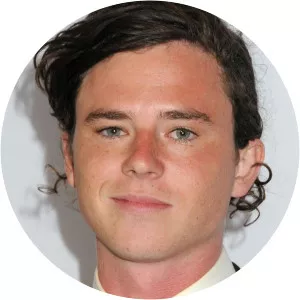 Charlie McDermott