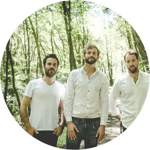 Charlie & the Colours - Musical artist