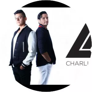 Charlie y Nani