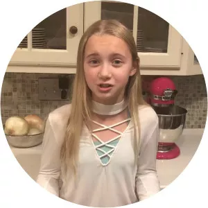 Charlotte d'Arabian - Melissa d'Arabian's daughter