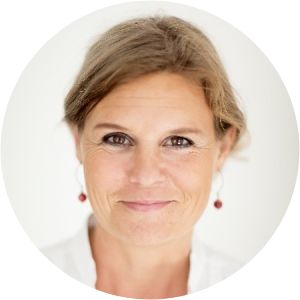 Charlotte Engell photograph