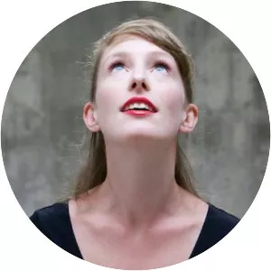 Charlotte Mundy - Singer