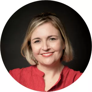 Charlotte Ryan - Television presenter