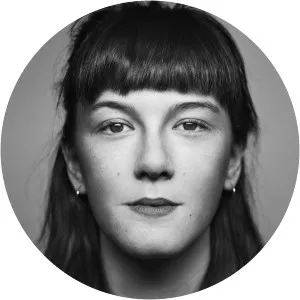 Charlotte Van den Broeck