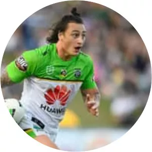 Charnze Nicoll-Klokstad