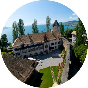 chateau de la tour de peilz