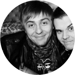 Chayan Famali - Musical group