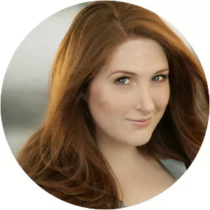 Chelsea Davison - Actress