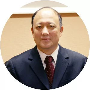 Chen Shiyi - Physicist