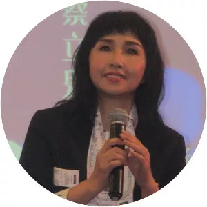 Cherrie Choi - Singer