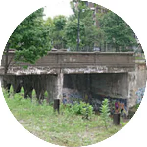 Chestnut Street Bridge