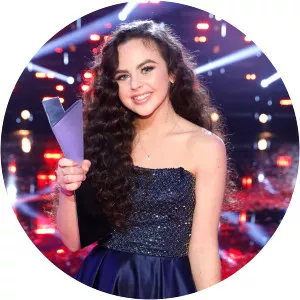 Chevel Shepherd - Singer