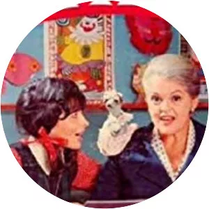 Chez Hélène - Television series