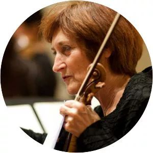 Chiara Banchini - Swiss Violinist