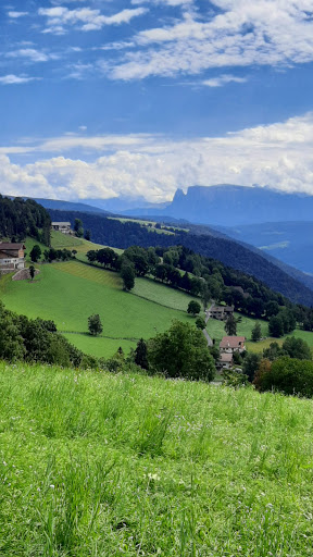 Chiesa Parrocchia Valas - Catholic church in Valas, Italy