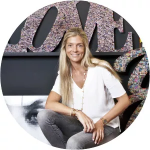 Chloé Bouygues photograph