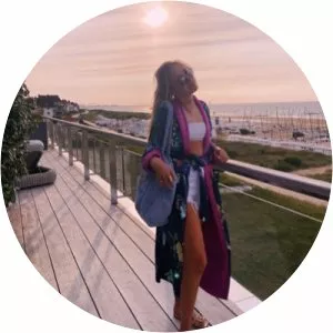 Chloé Coucke - Marc Coucke's daughter