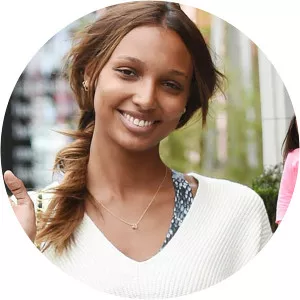 Chloe Danielle photograph