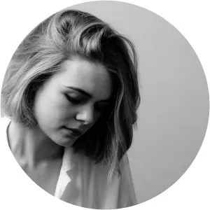 Chloe Foy - Musical artist