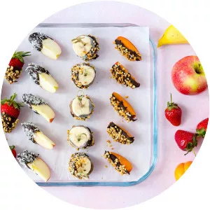 Chocolate-covered fruit - 