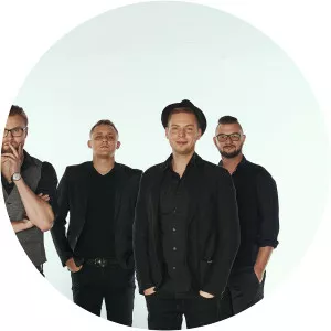 chonabibe neoklez - Musical group