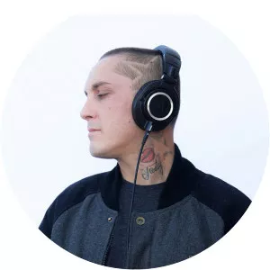 Chris B - Musical artist