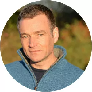 Chris Beardshaw - British garden designer