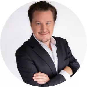 Chris Binum