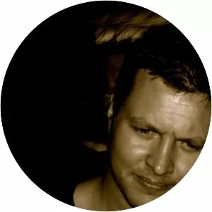 Chris Healings - Musical artist