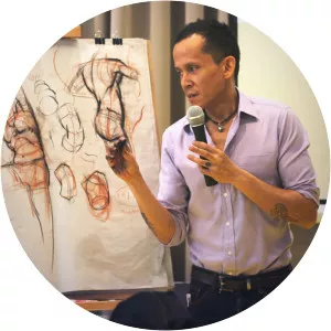 Chris Legaspi photograph