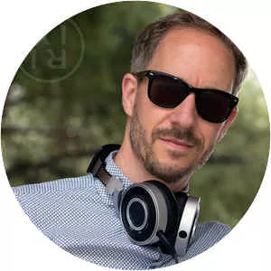 Chris Marina - Musical artist